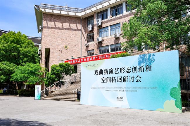 LK3A4318-opq3564036149.jpg LK3A4318-opq3564036149.jpg