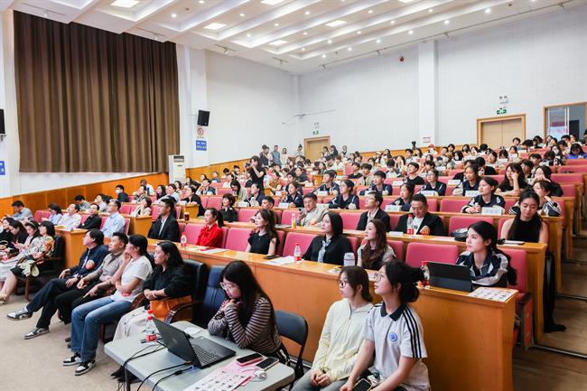 IMG_2461.jpg IMG_2461.jpg