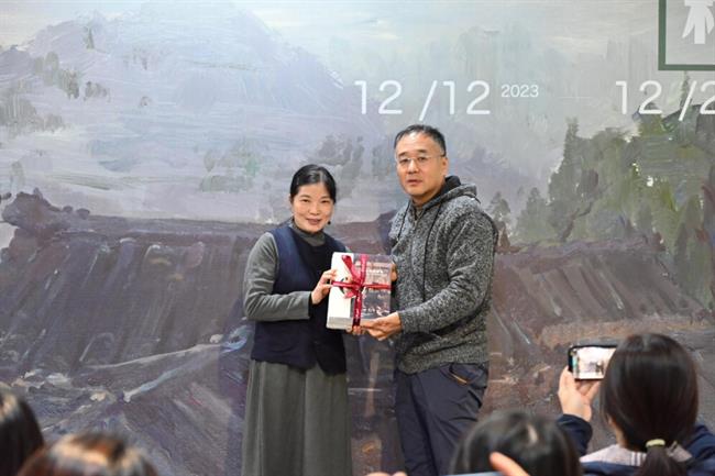 image021.png image021.png